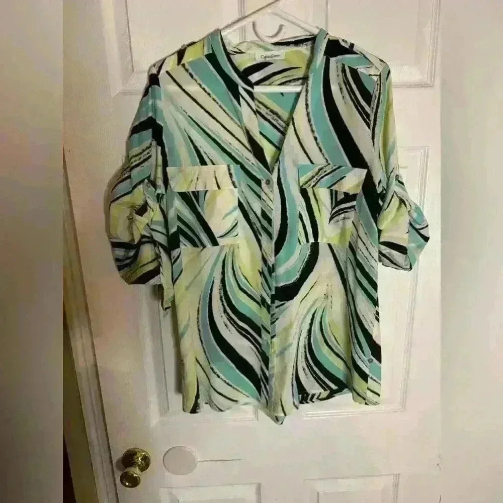 Beautiful Calvin Klein Women’s Blouse Size Large